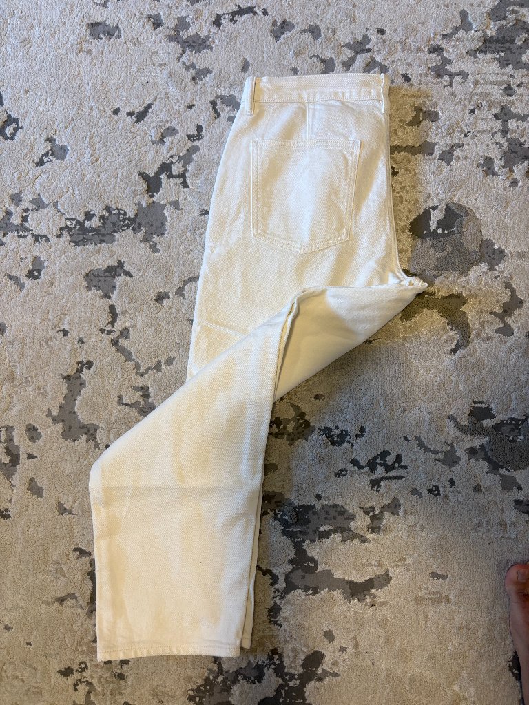 Uniqlo Off White Wide Tapered Jeans Size L New Tags